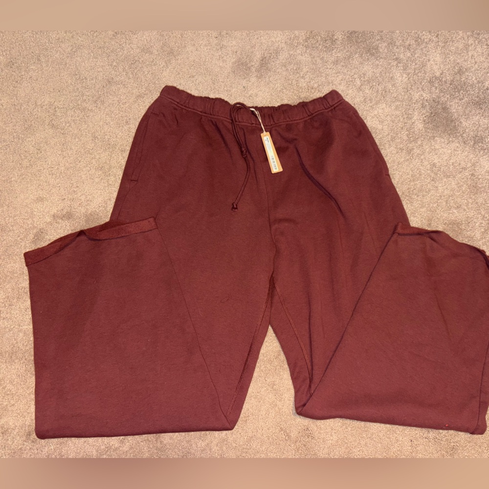 SKIMS Oxblood cotton fleece pants